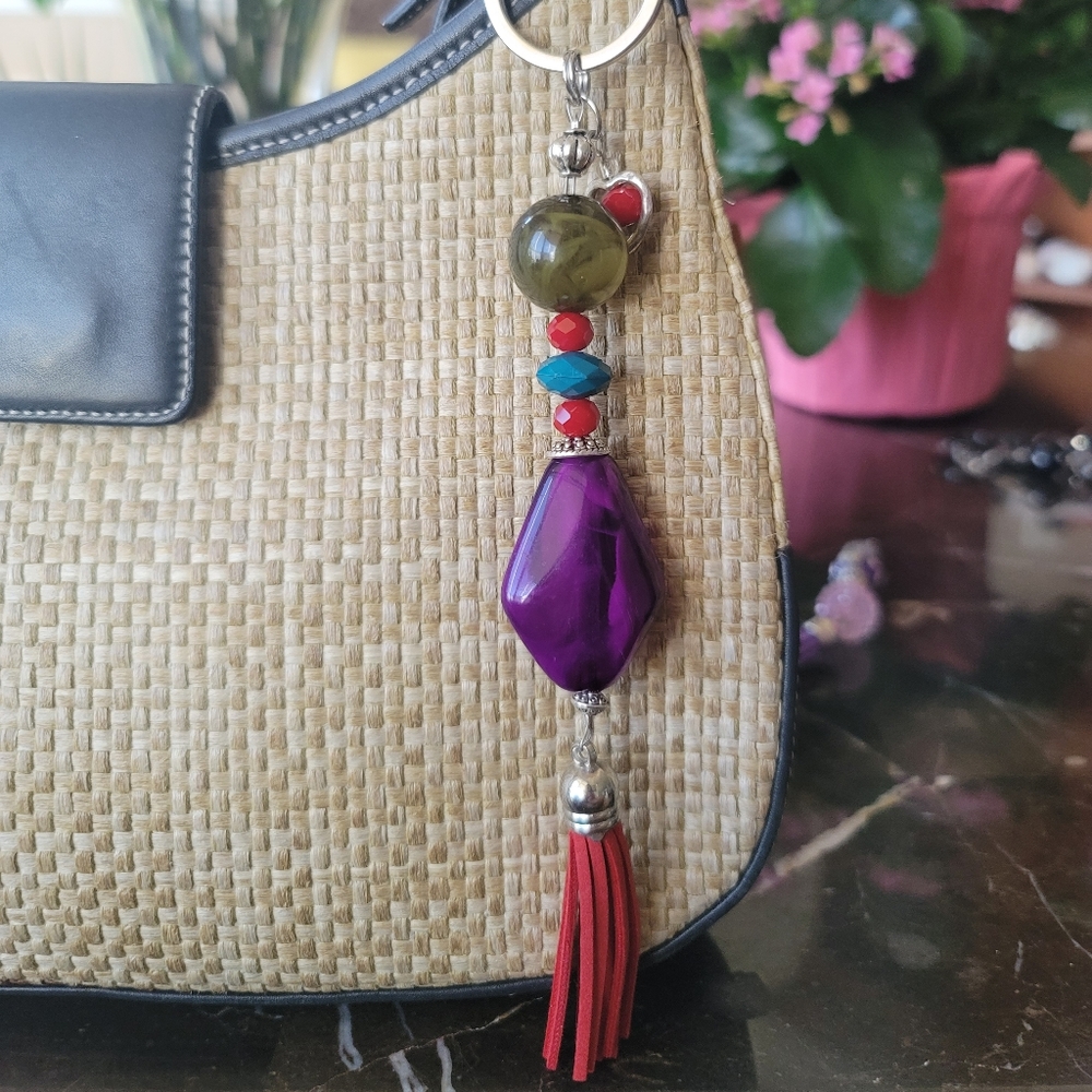 Adorable Beaded Tassel Keychain Jewelry/Purse Charm/Pendant/Ornament